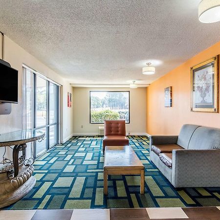 Motel 6-Kenly, Nc ภายนอก รูปภาพ
