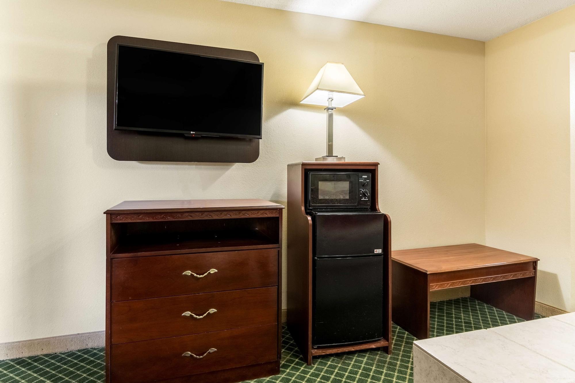 Motel 6-Kenly, Nc ภายนอก รูปภาพ