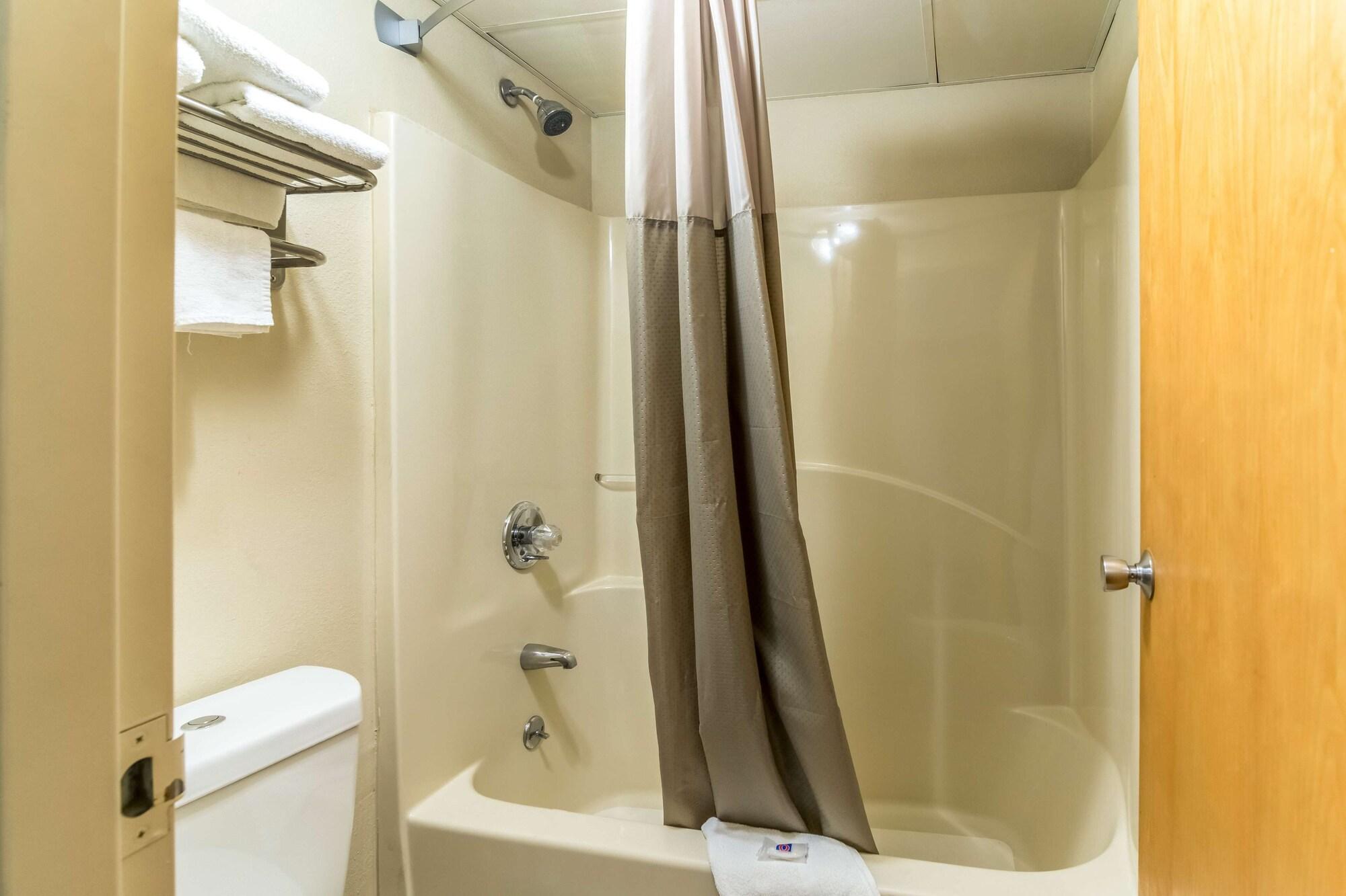 Motel 6-Kenly, Nc ภายนอก รูปภาพ