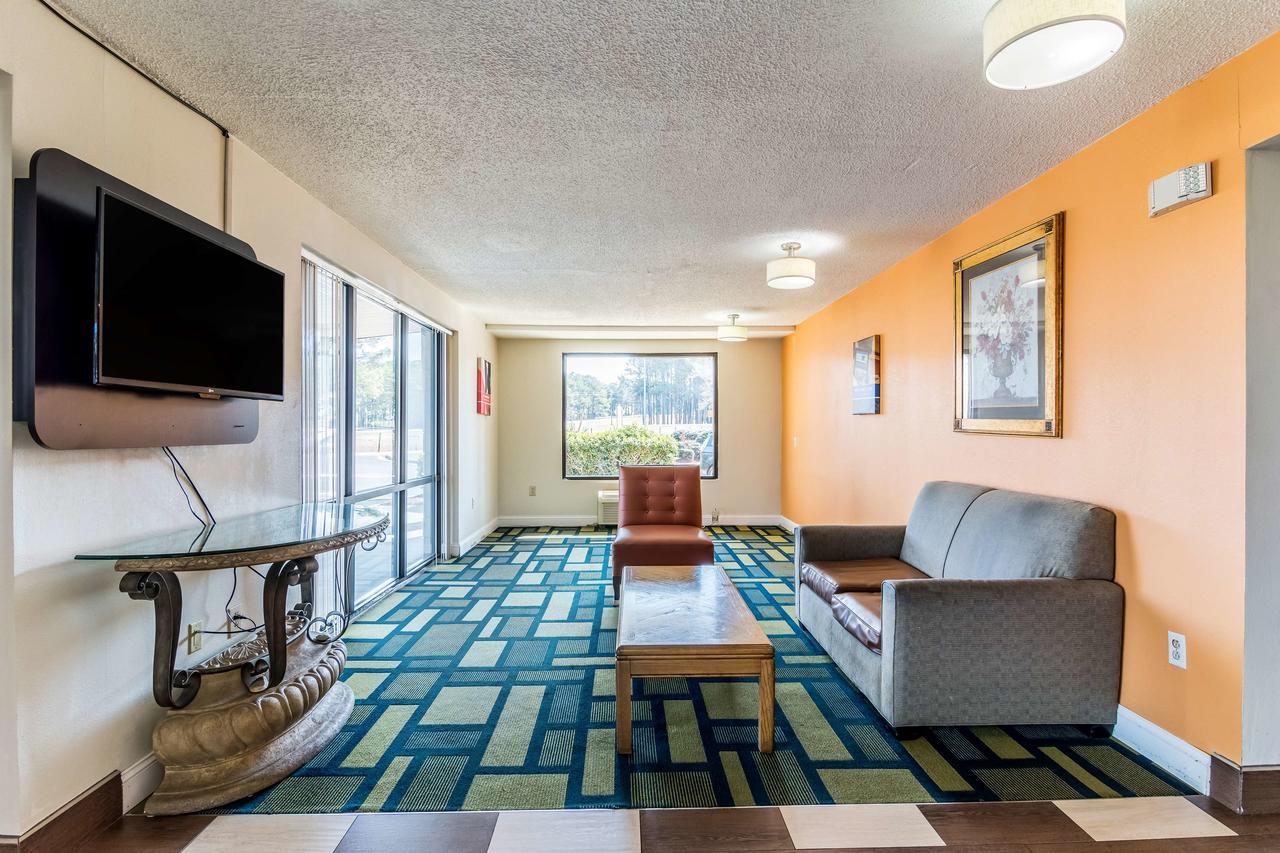 Motel 6-Kenly, Nc ภายนอก รูปภาพ