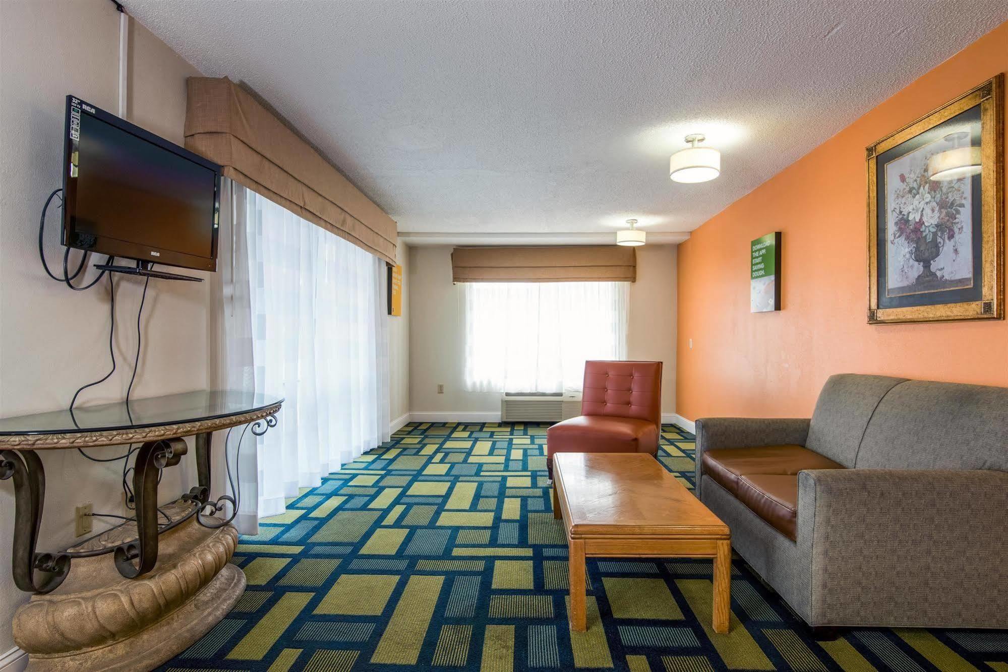 Motel 6-Kenly, Nc ภายนอก รูปภาพ