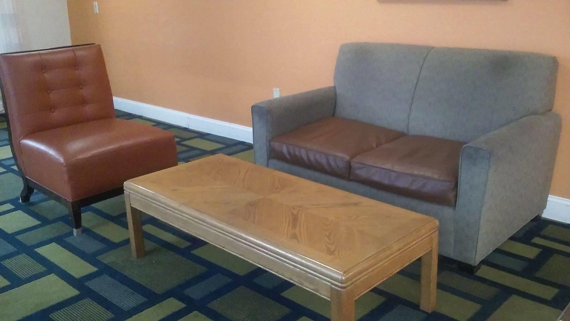 Motel 6-Kenly, Nc ภายนอก รูปภาพ