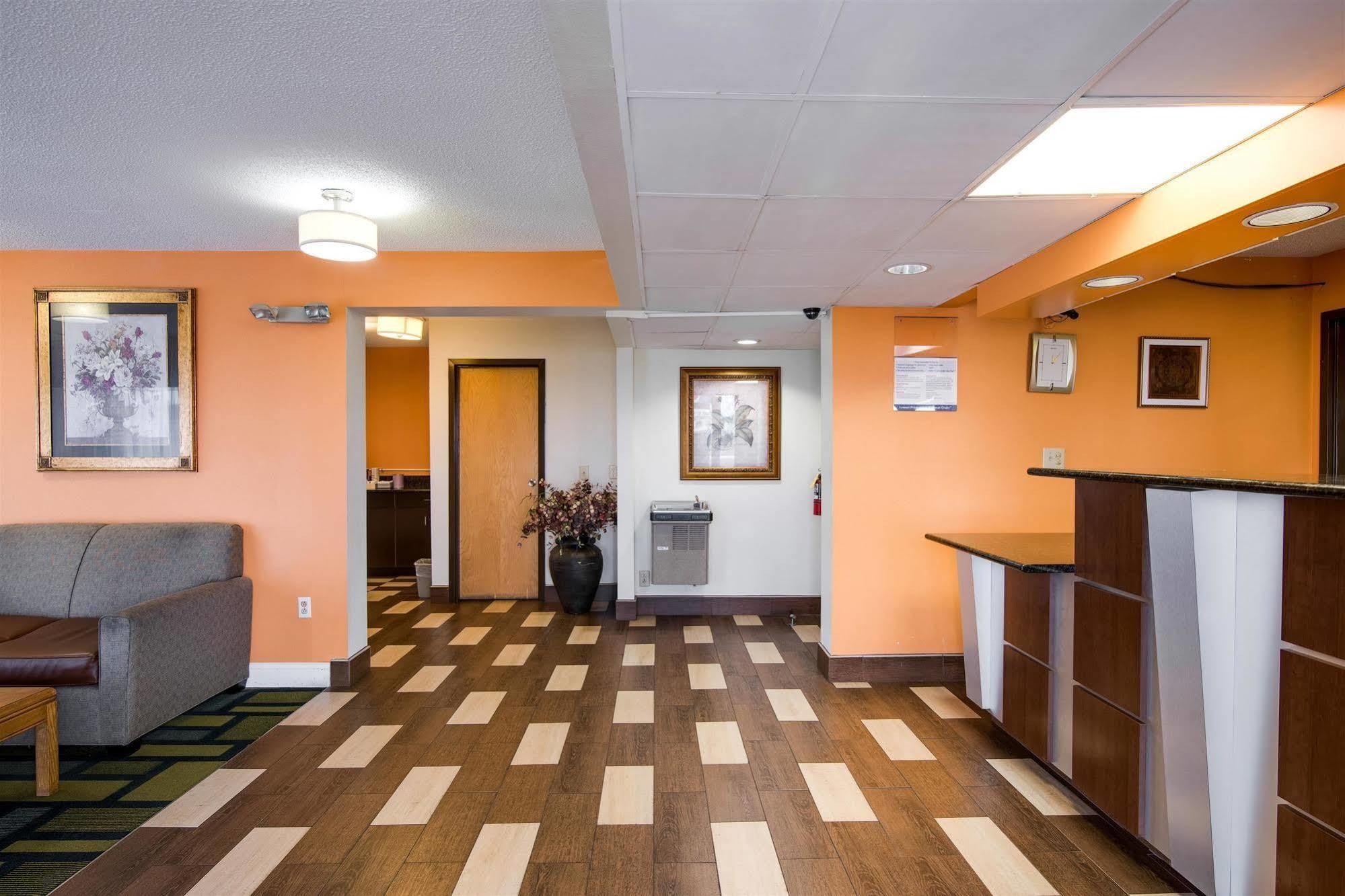 Motel 6-Kenly, Nc ภายนอก รูปภาพ