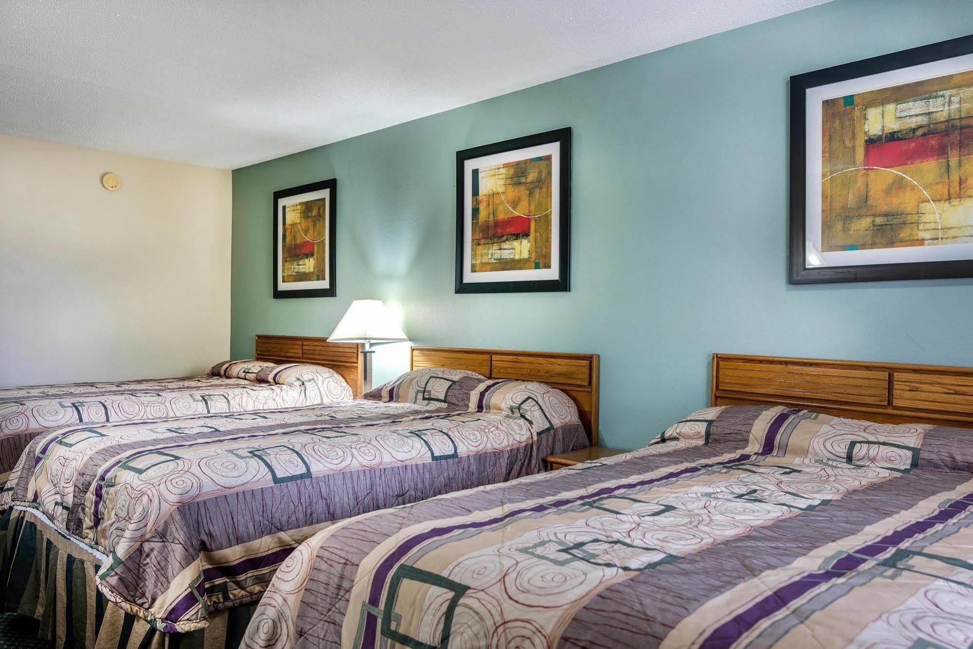 Motel 6-Kenly, Nc ภายนอก รูปภาพ